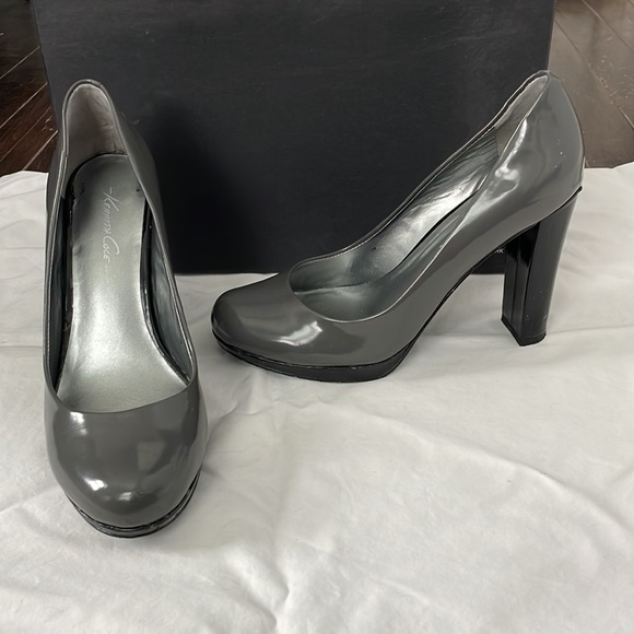 Kenneth Cole New York grey pattern leather heels - Picture 1 of 9